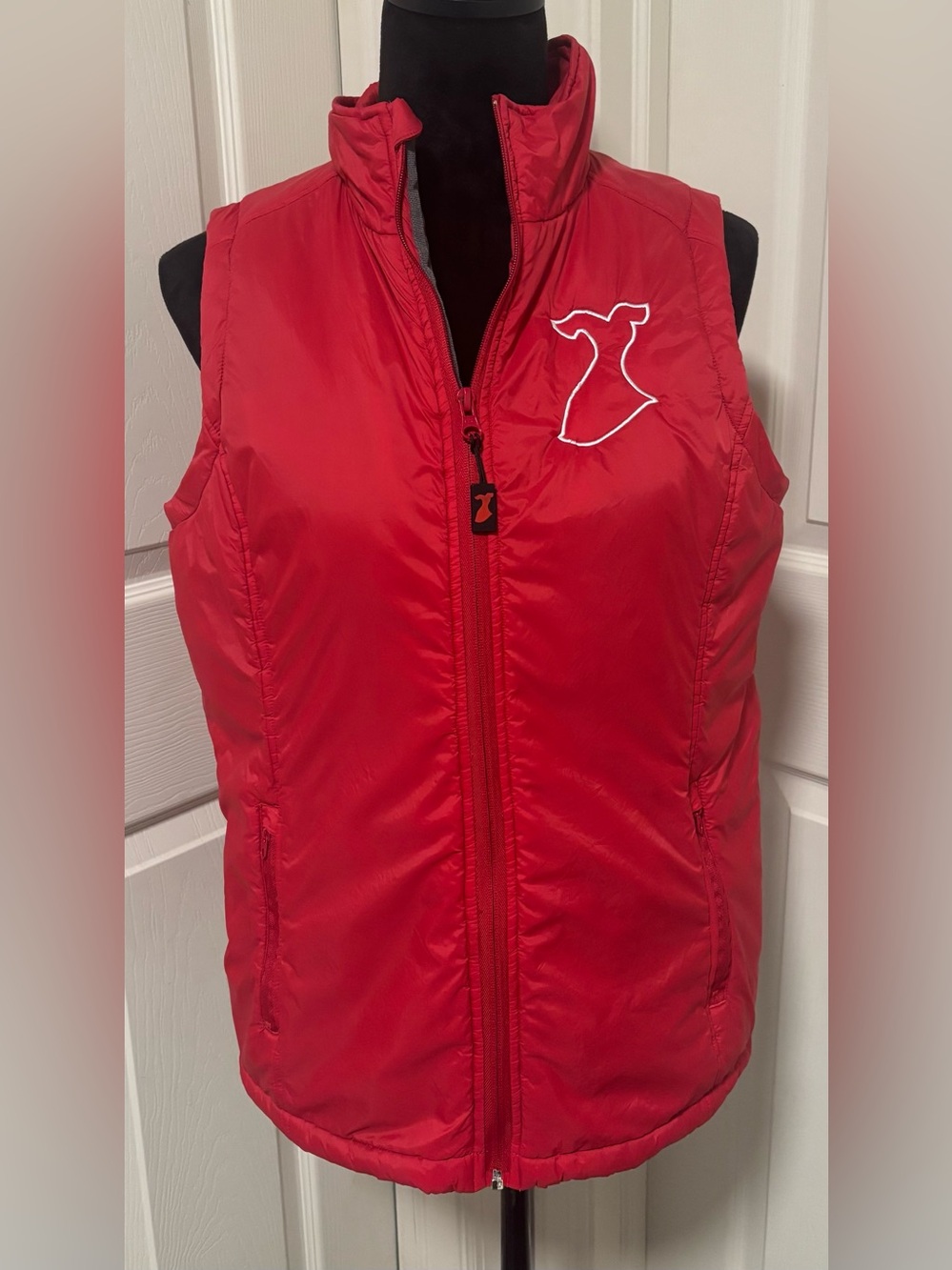 Harriton Red Essential Polyfill Vest Go Red Women’s For Heart Health Promotion